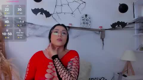 Snapshot of emi_carter chatting on 10-20-25, 09:26 emi_carter online show from 10-20-25, 09:26