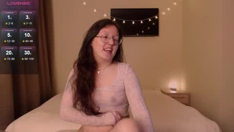 Emi online show from 12-23-25, 12:08