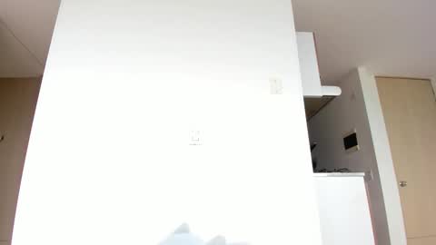 EMILY  online show from 09-26-25, 07:51