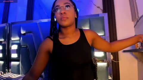 Emy online show from 05-03-26, 01:44
