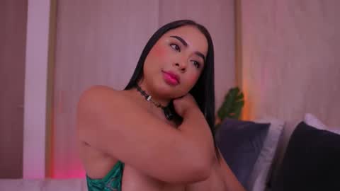    online show from 09-12-25, 08:31