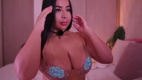    online show from 10-08-25, 09:23