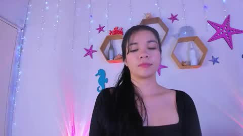 Snapshot of emiily_parkerr chatting on 10-16-25, 03:07 Emily online show from 10-16-25, 03:07