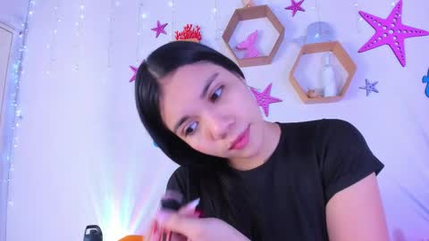 Snapshot of emiily_parkerr chatting on 10-29-25, 03:20 Emily online show from 10-29-25, 03:20