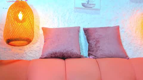 Emily online show from 10-05-25, 12:03