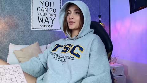 Emily online show from 01-21-25, 06:55