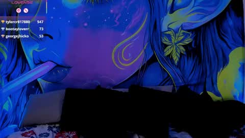   online show from 05-12-26, 06:43