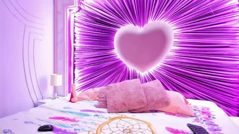 Snapshot of emiilygrace_ chatting on 03-29-26, 11:32 Emiily Grace online show from 03-29-26, 11:32