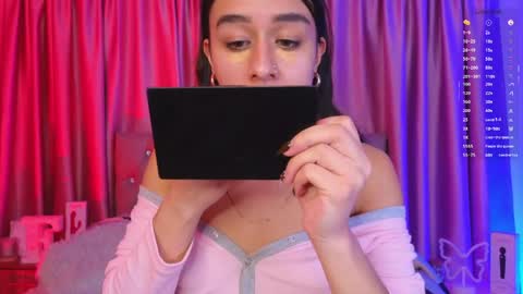 Emily online show from 05-08-26, 01:11