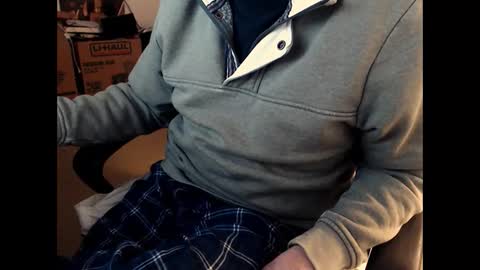 Snapshot of emil_karpo chatting on 01-17-25, 03:32 Terrance1st online show from 01-17-25, 03:32