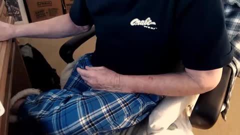 Snapshot of emil_karpo chatting on 01-26-25, 08:56 Terrance1st online show from 01-26-25, 08:56