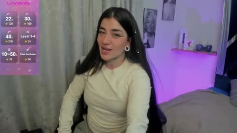 emilayton_ online show from 12-19-24, 03:51
