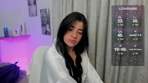 emilayton_ online show from 01-25-25, 04:34