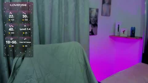 emilayton_ online show from 02-04-25, 03:22