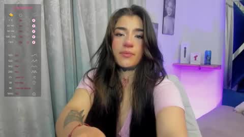 emilayton_ online show from 03-05-25, 04:34