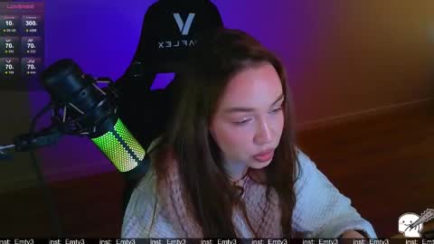 Snapshot of emili1_bc chatting on 03-19-26, 10:41 Emili online show from 03-19-26, 10:41