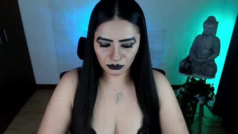 Snapshot of emili_evans_ chatting on 04-22-26, 01:19 POWERFULL GODDESS EMILI online show from 04-22-26, 01:19