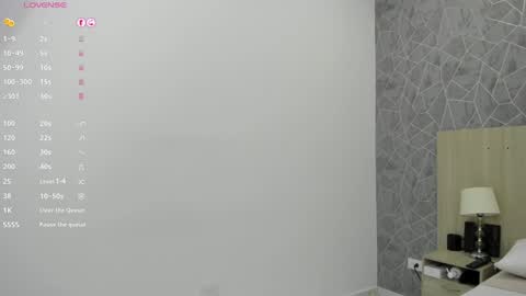 Emili Lenus online show from 12-09-24, 02:28