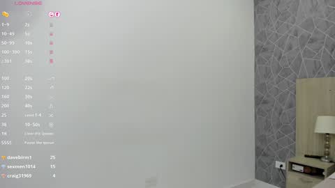 Emili Lenus online show from 12-23-24, 02:28