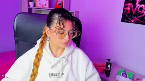 Emy  online show from 11-22-25, 02:21