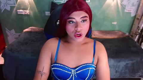 Emili roux online show from 01-14-25, 12:35