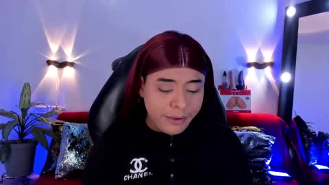 Emili roux online show from 05-20-26, 10:21