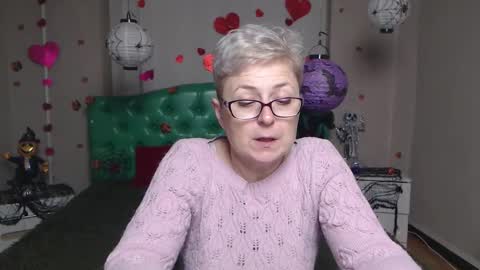 EmiliaGree online show from 11-15-25, 06:37