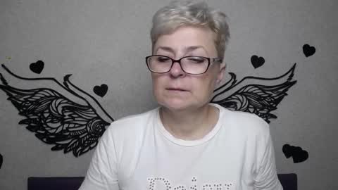 EmiliaGree online show from 11-17-25, 06:14