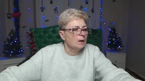 EmiliaGree online show from 12-18-25, 06:03