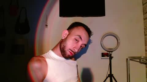 Emilio online show from 01-04-25, 05:58