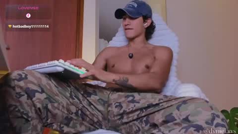 emilio_rivs online show from 05-30-26, 11:57