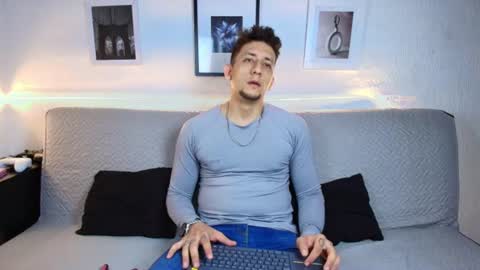 EMILIOCUM online show from 07-19-26, 06:50