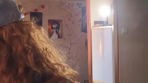 Emi  online show from 03-26-26, 03:23