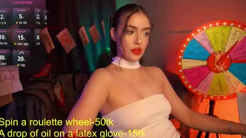  Emiliya  online show from 09-20-25, 01:01