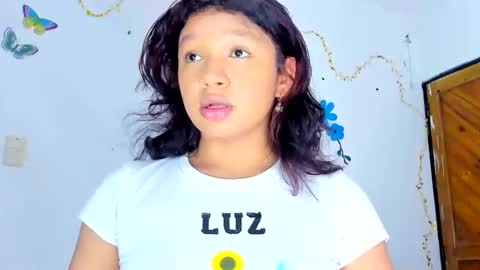 Snapshot of emilly_coper18 chatting on 02-13-25, 05:33 emily online show from 02-13-25, 05:33