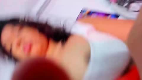 Snapshot of emilly_coper18 chatting on 02-28-25, 08:39 emily online show from 02-28-25, 08:39