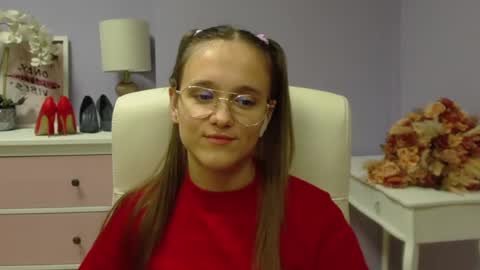 Emilly online show from 12-03-24, 01:54