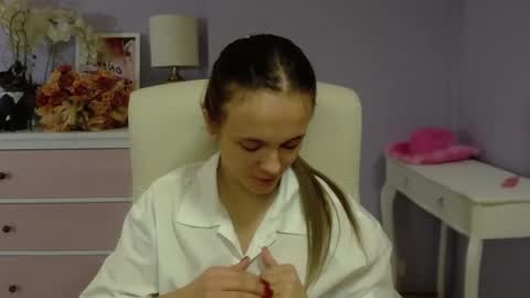 Emilly online show from 01-20-25, 11:02