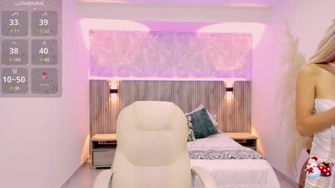 Emily online show from 12-17-24, 03:17