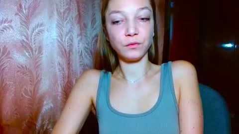 Emilly online show from 12-05-25, 07:17