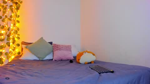 emilly online show from 02-03-25, 06:02