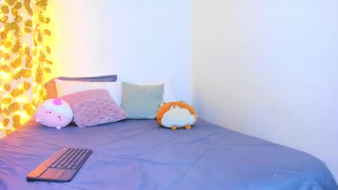 emilly online show from 02-10-25, 08:09