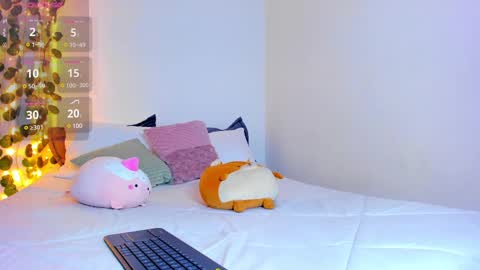 emilly online show from 02-17-25, 04:09