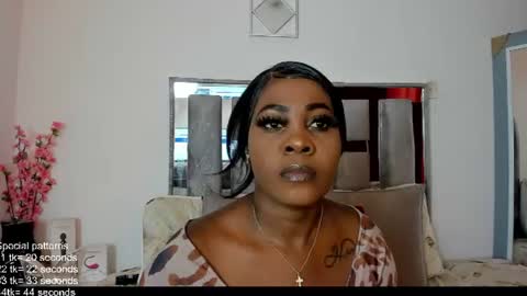 Snapshot of emillyroaa chatting on 07-05-26, 01:18 Emilly Roa online show from 07-05-26, 01:18