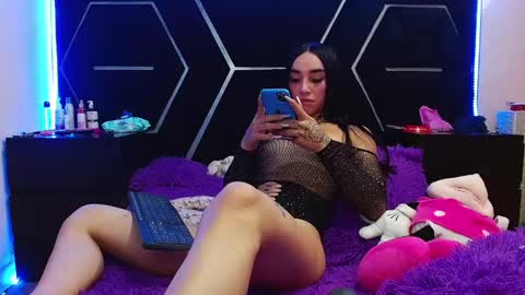 emillystonex online show from 12-13-24, 11:13