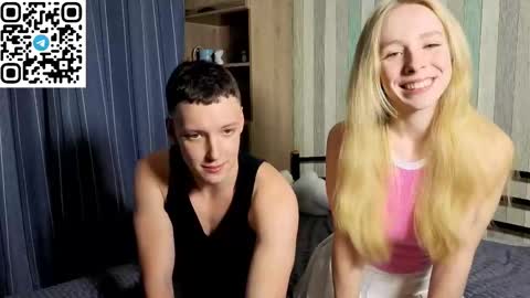 Snapshot of emily0303 chatting on 09-12-25, 08:09 emily0303 online show from 09-12-25, 08:09