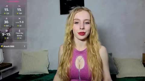 Snapshot of emily0303 chatting on 10-24-25, 05:20 emily0303 online show from 10-24-25, 05:20