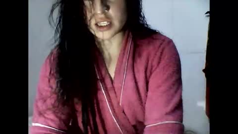 Snapshot of emily1moon chatting on 10-12-25, 11:26 emily1moon online show from 10-12-25, 11:26