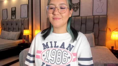 Emily online show from 12-21-24, 07:03