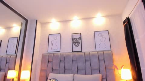 Emily online show from 01-24-25, 04:48